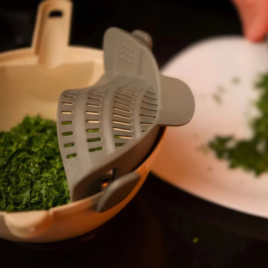Attachable Food Strainer - DryZone